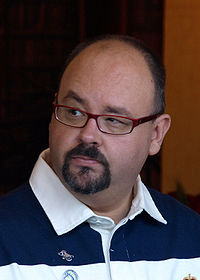 Carlos Ruiz Zafon.jpg
