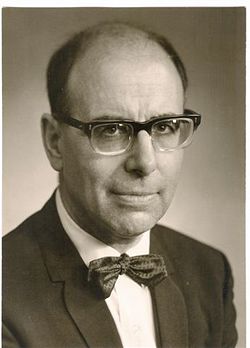 Antonio-Tovar.jpg