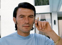 Laurence Harvey2.jpg